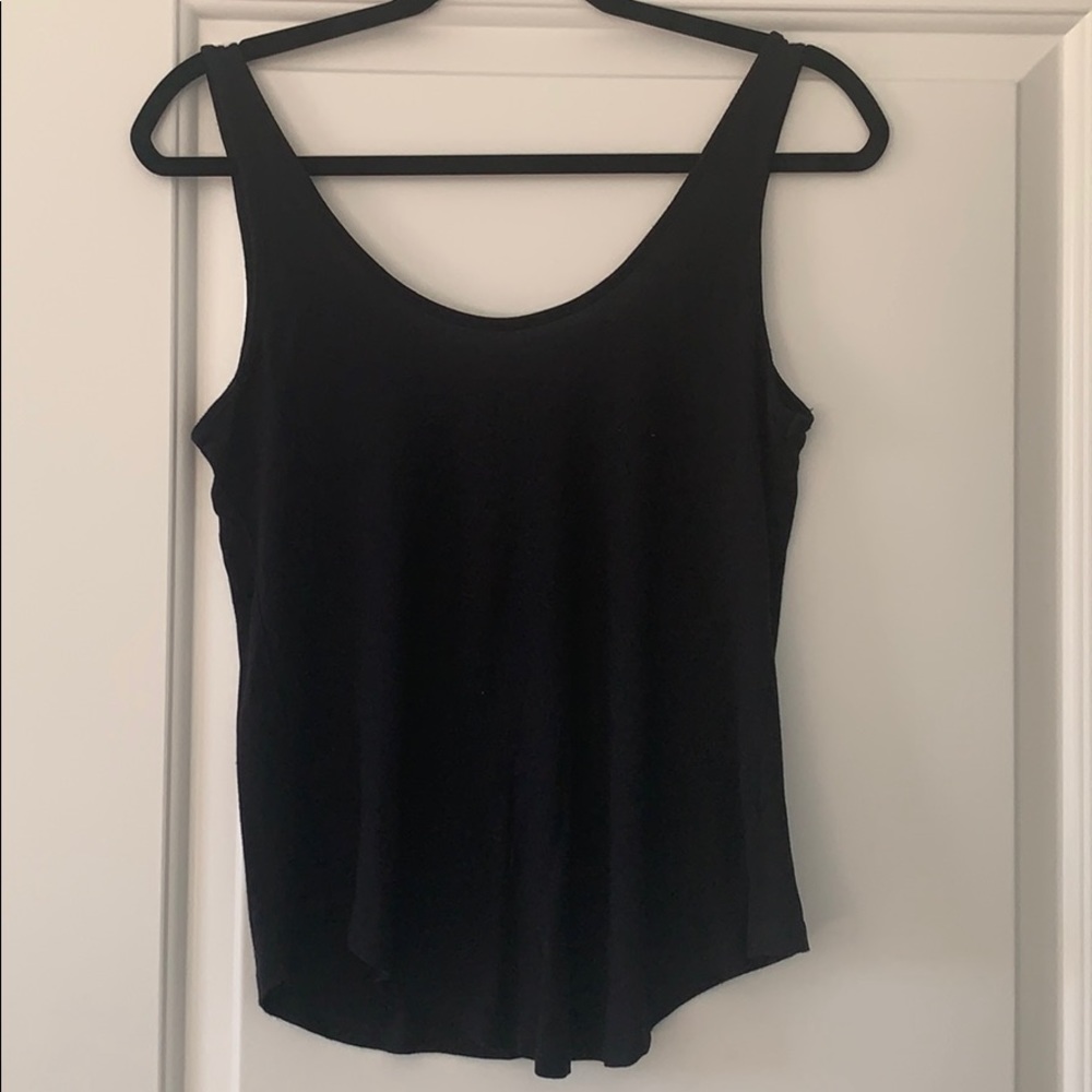 Black scoop back tank